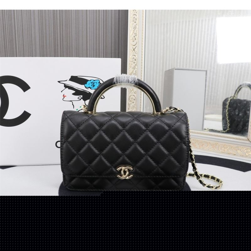 Ch*el woc bags